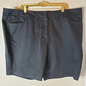 Ladies lot of TWO shorts AND capris black white blue size 24 plus summer